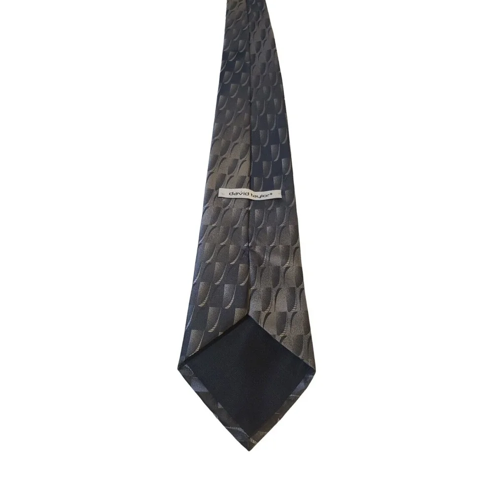 David‎ Taylor Designer Polyester Tie Gray Geometric Necktie Made in USA Business